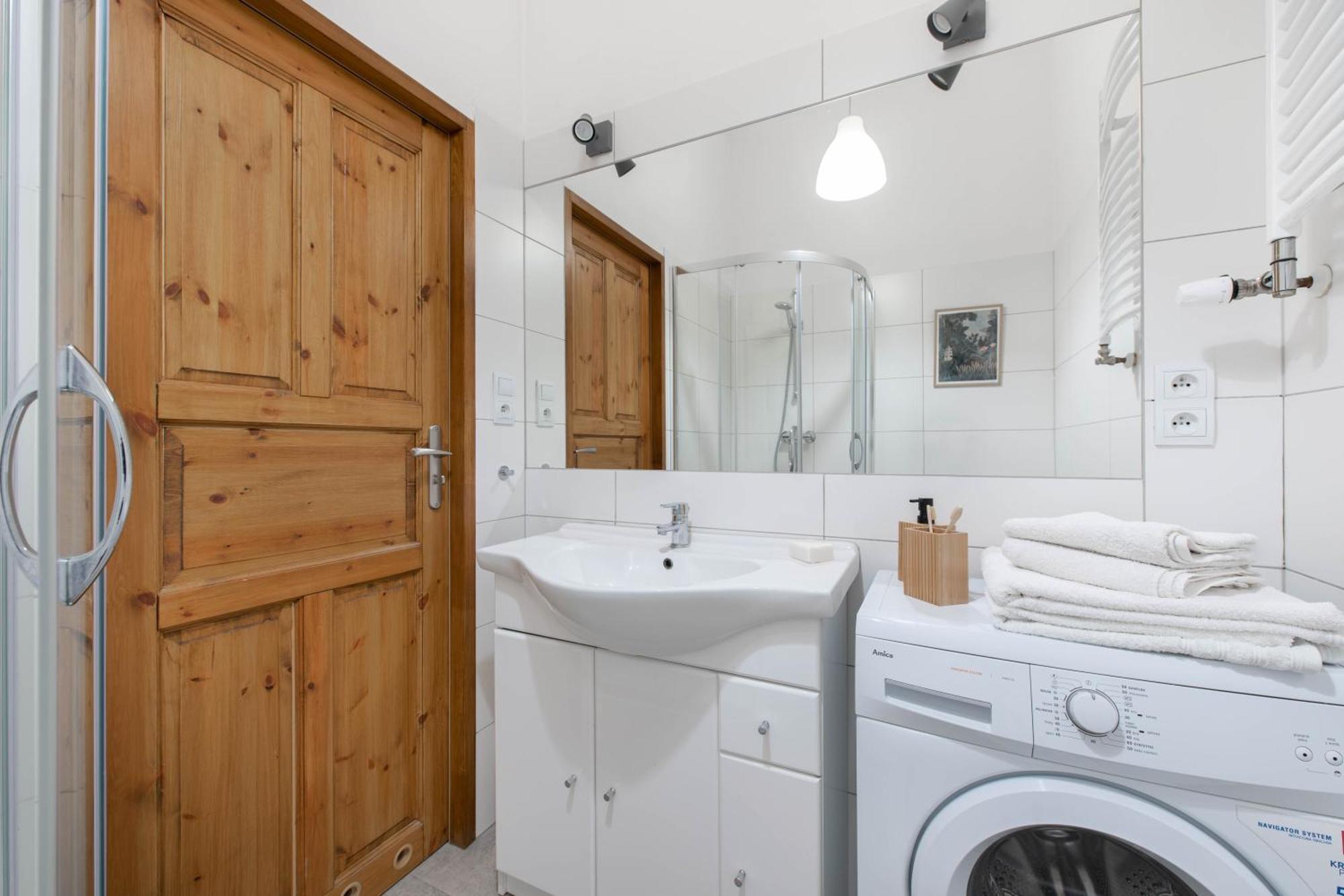 Krakowcharm Apartment No1C - City Center Close To The Fast Train To The Airport Luaran gambar